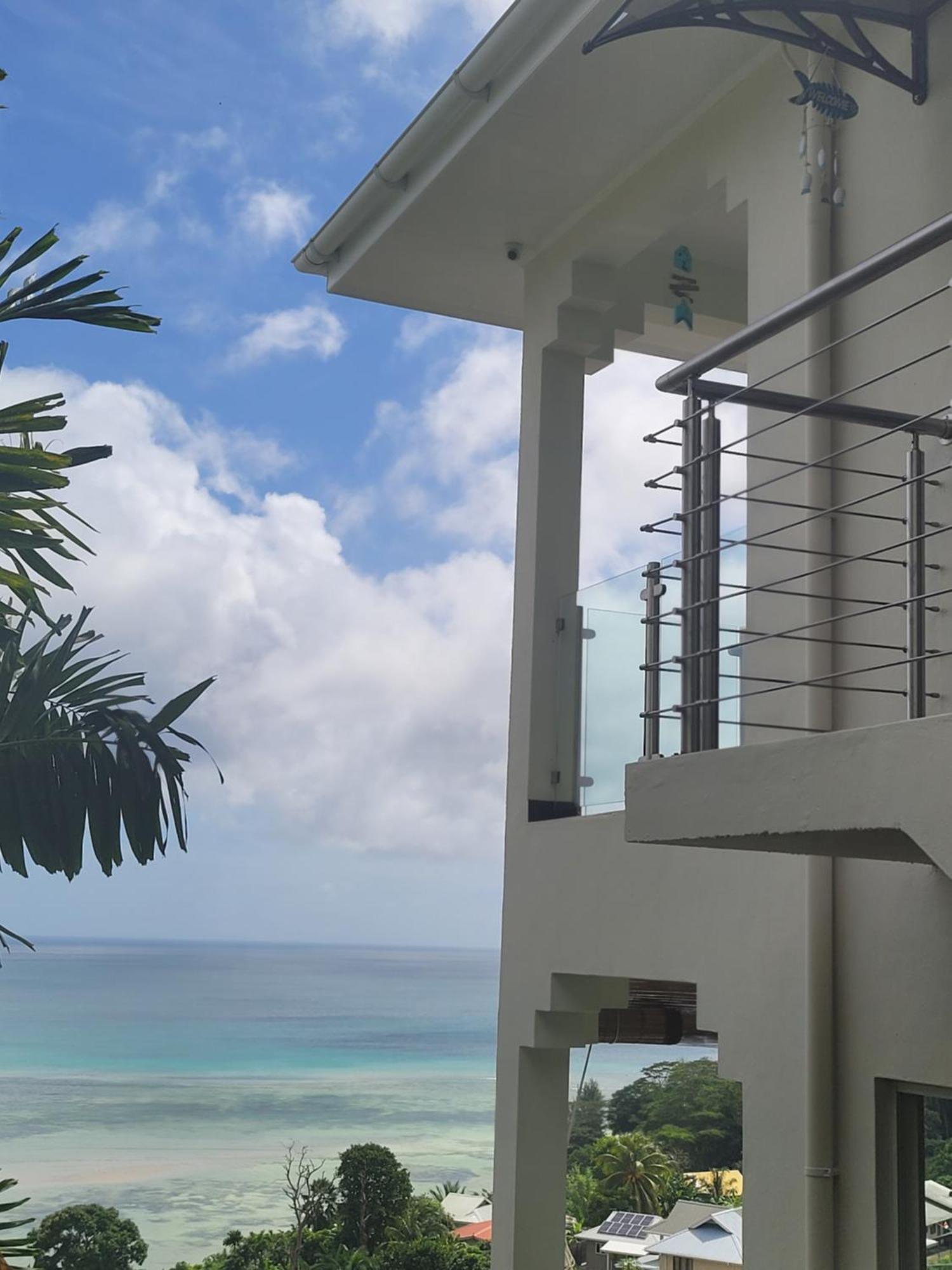 Sunset View Self Catering Appartement Anse Boileau Buitenkant foto