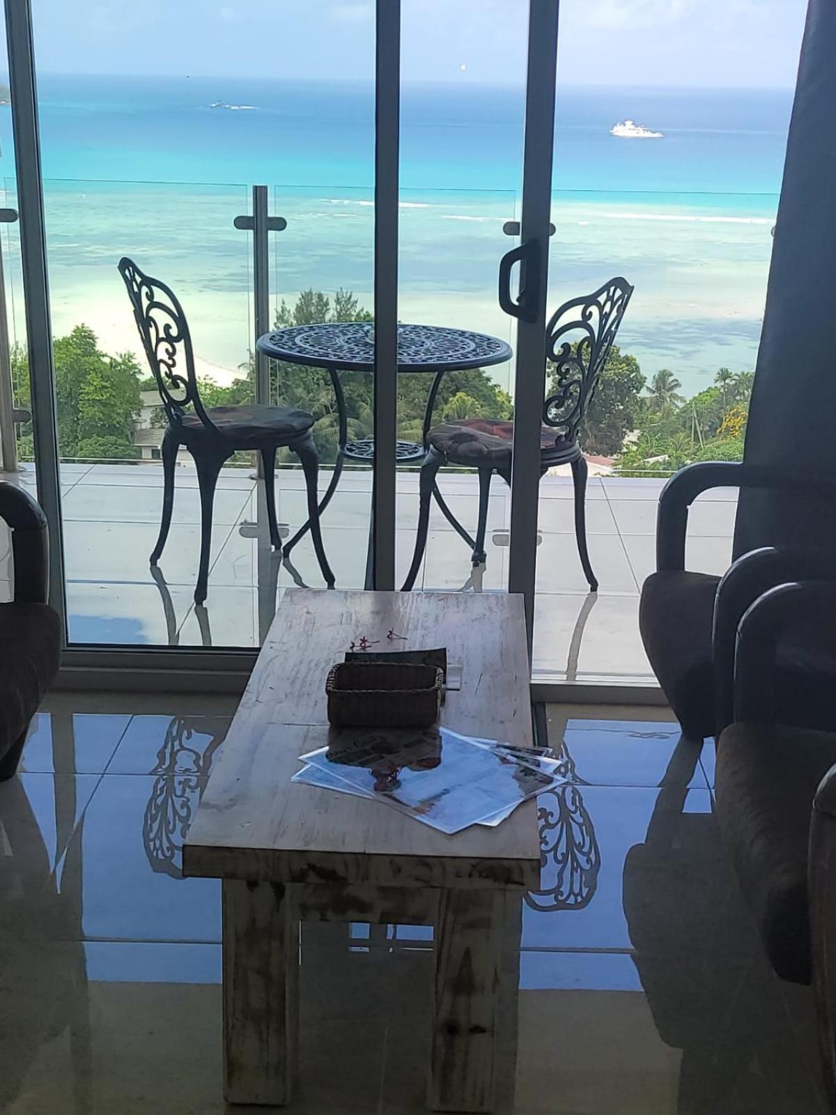 Sunset View Self Catering Appartement Anse Boileau Buitenkant foto