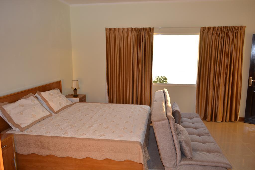 Sunset View Self Catering Appartement Anse Boileau Kamer foto